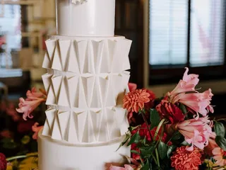 Daniel Saravia Cakes