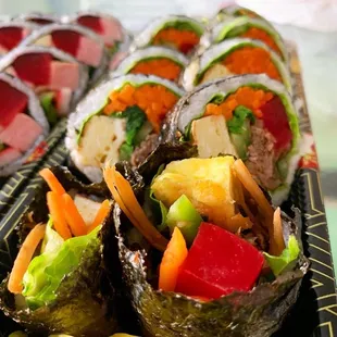 Bulgogi kimbap ($10)