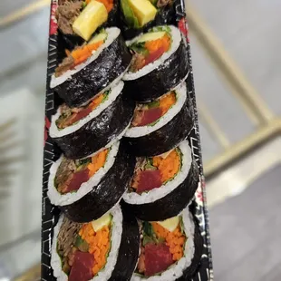 sushi, sashimi, sushi and sashimi, food