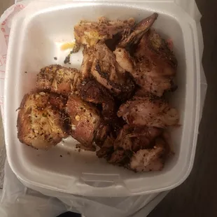 13 dollars a bar b que joint that runs out of sauce meat was dry tasted re baked terrible, dine with this place