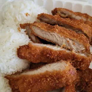Chicken katsu plate special.  Includes rice, macaroni salad and drink.