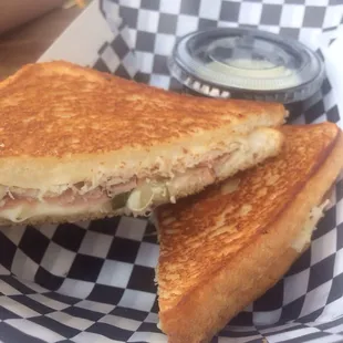 Grilled cubano
