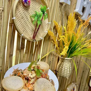 Goi hai san - Seafood Salad (Weekend special only)