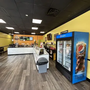 the inside of a fast food restaurant