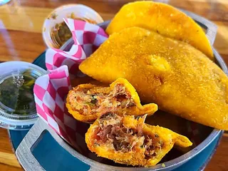 Simon Parrilla Bar & Grill