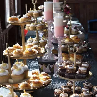 Pineapple upside down cupcake  Peach cobbler upside cupcake  S'mores cupcake Berry cheesecake cupcake Banana pudding cupcake