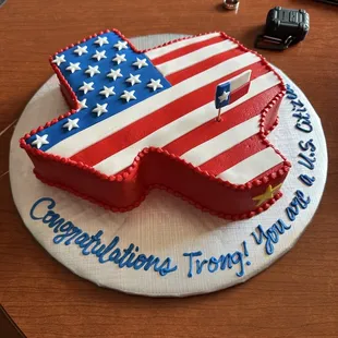 US citizen Texas shaped cake