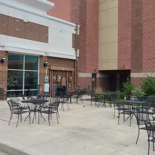 Outdoor seating options