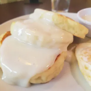 Pancakes  with macadamia nut sauce