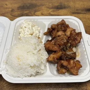 chicken wings and fried chicken, food