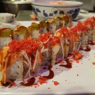 sushi, sashimi, sushi and sashimi, food