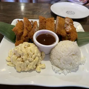 chicken wings and fried chicken, food