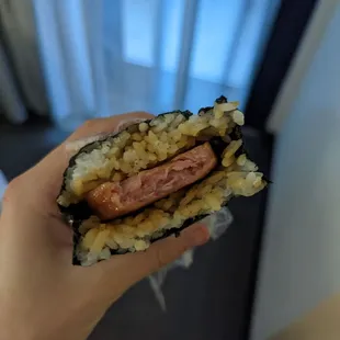 Spam musubi