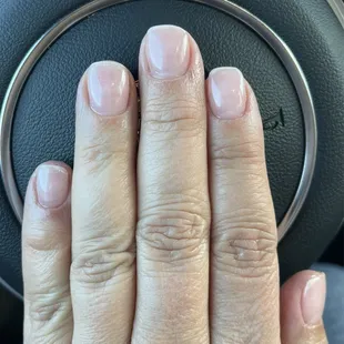 Natural dip nails byVidi.