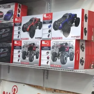 Redcat Everest 10 true rtr to have you crawling island rock tenth scale style for the buck!!