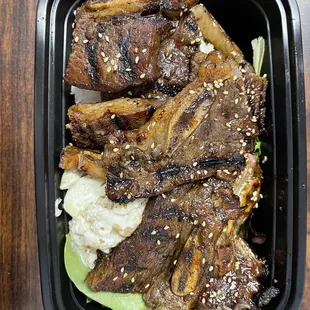 Kalbi beef short ribs