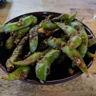 Spicy Garlic Edamame