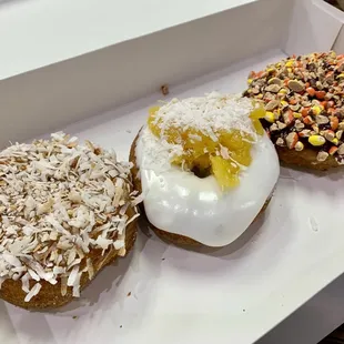 Donut of the week, ohana, Bavarian with chocolate glaze and Reece's