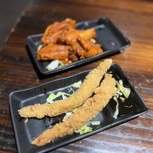 Buffalo Wings (6), shrimp tempura