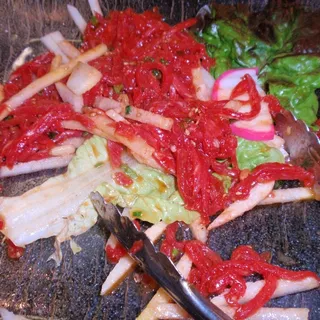 Steak Tartare Yukhoe Bibimbap