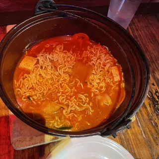 Ramen Soup with Beef Stews