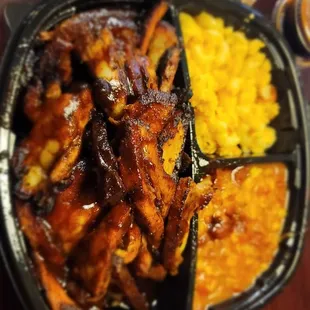 Large Rib Tip and Mac and cheese with Brunswick stew.