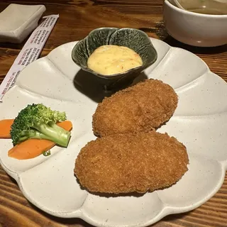2 Piece Creamy Crab Croquette
