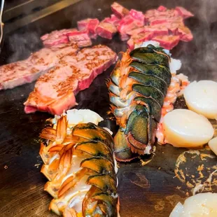 lobsters, scallops, scallops, and