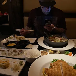 sushi, booth, gyoza, takoyaki