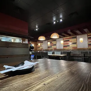 sushi and sashimi, interior