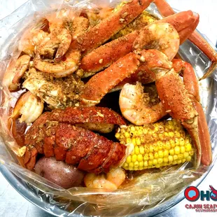 Seafood Boil Bag with Crab, Shrimp, Corn, and Potatoes