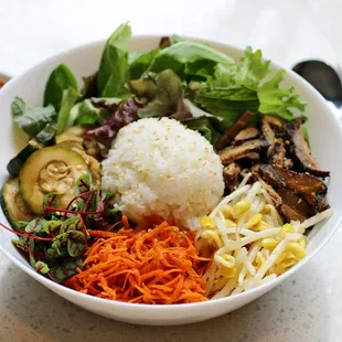 Bibimbap Mixed Rice Bowl with gochujang dressing (vegan)