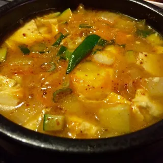 T7. Meat Soft Tofu Soup