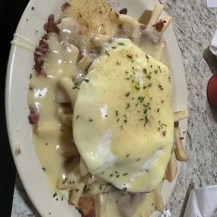 Breakfast Poutine