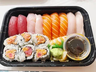 251 Ginza Sushi