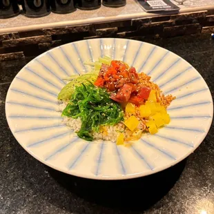 Oishi poke bowl