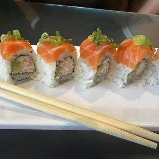 Spicy Salmon Roll