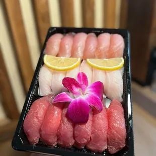 Bluefin Tuna Yellowtail Belly Yellowtail