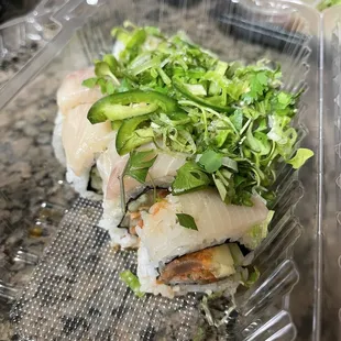 Rising Hamachi Special Roll