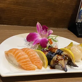 Salmon Belly Sushi