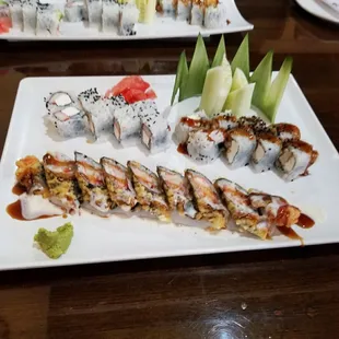 Plate of 2 roll