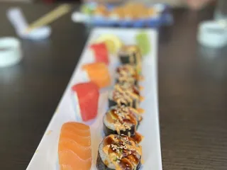 Su Su Sushi