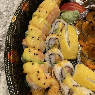 Sexy Mango roll up close