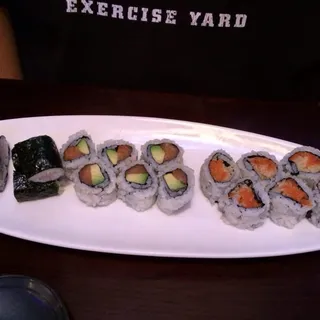 Yellowtail Scallion Roll