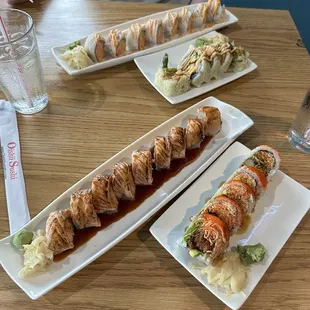 1.Yumyum Roll. 2.Lobster Roll. 3.Cardinal Roll. 4.Two In One Roll(yellowtail)