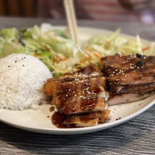 Lunch special Sesame chicken and teriyaki chicken