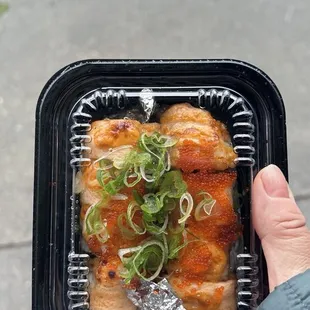 Baked salmon roll