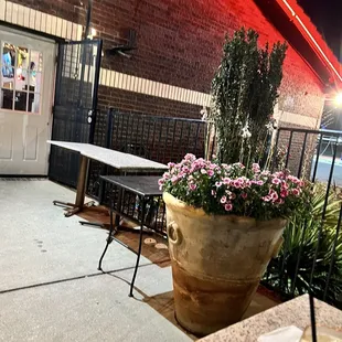 Outside seating very comfortable.