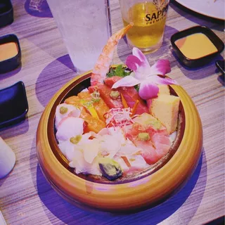 Premium Chirashi Bowl