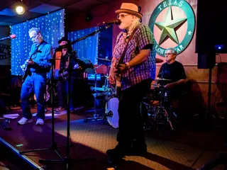 Lone Star Roadhouse